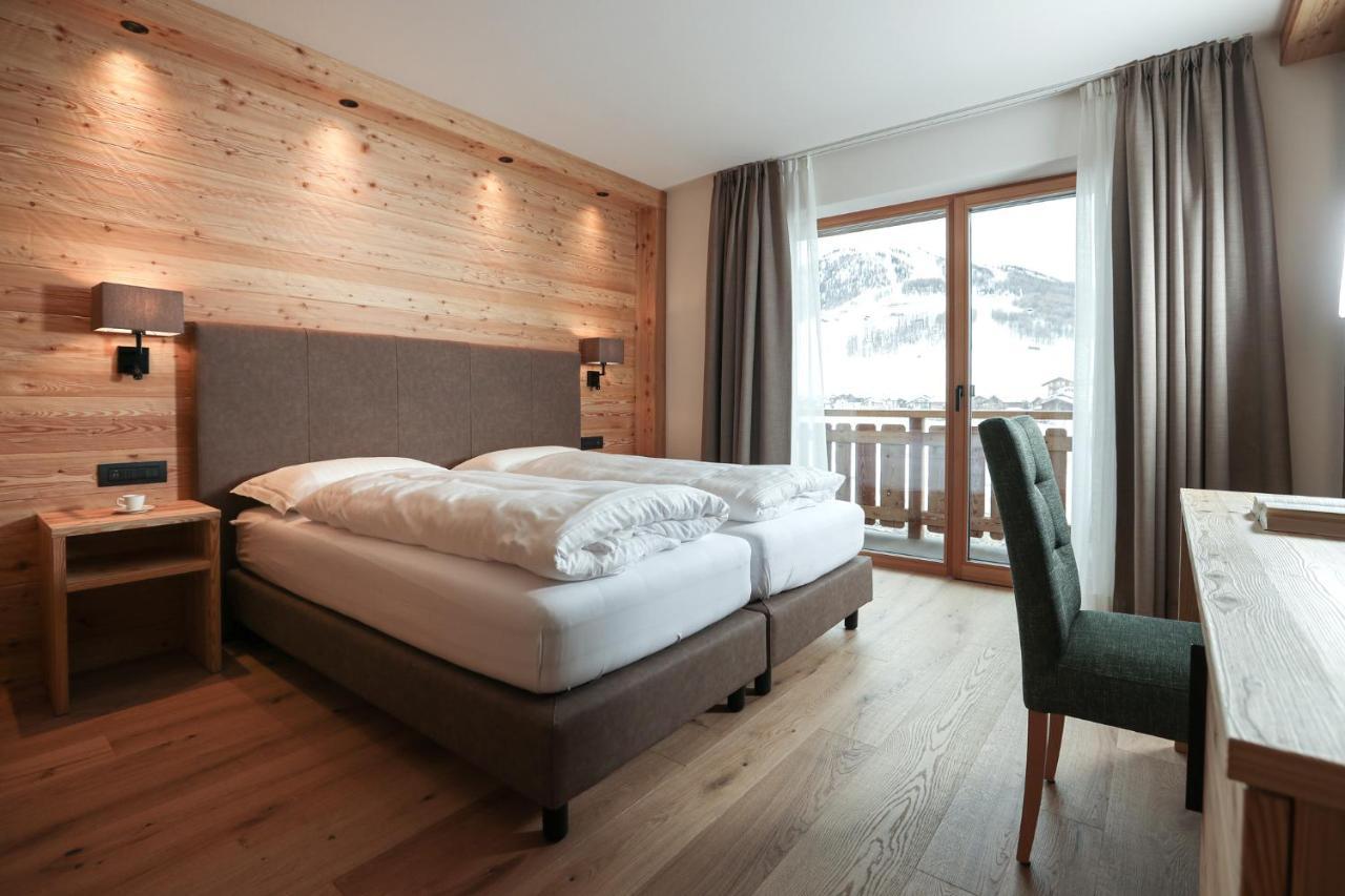 Hotel Li Anta Rossa Livigno Exterior photo