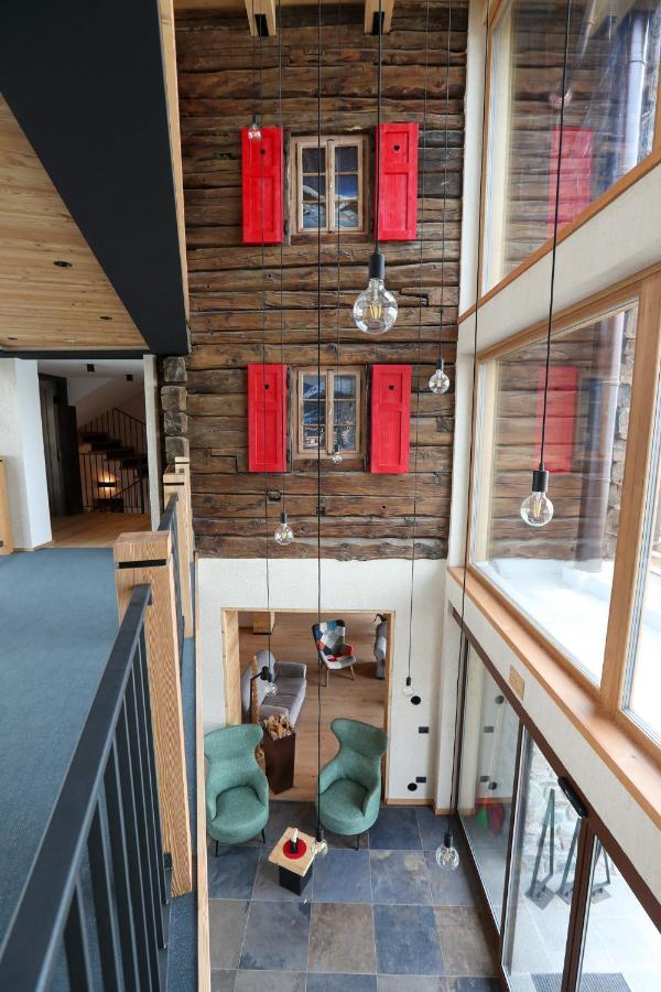 Hotel Li Anta Rossa Livigno Exterior photo